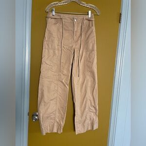 Women’s khaki cargo pants